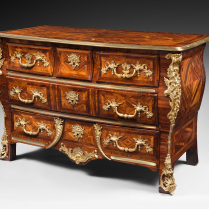 Commode sarcophage
