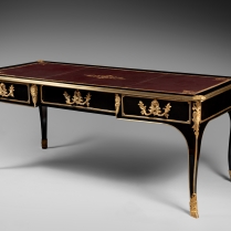 Superbe Bureau Plat d’Epoque Régence